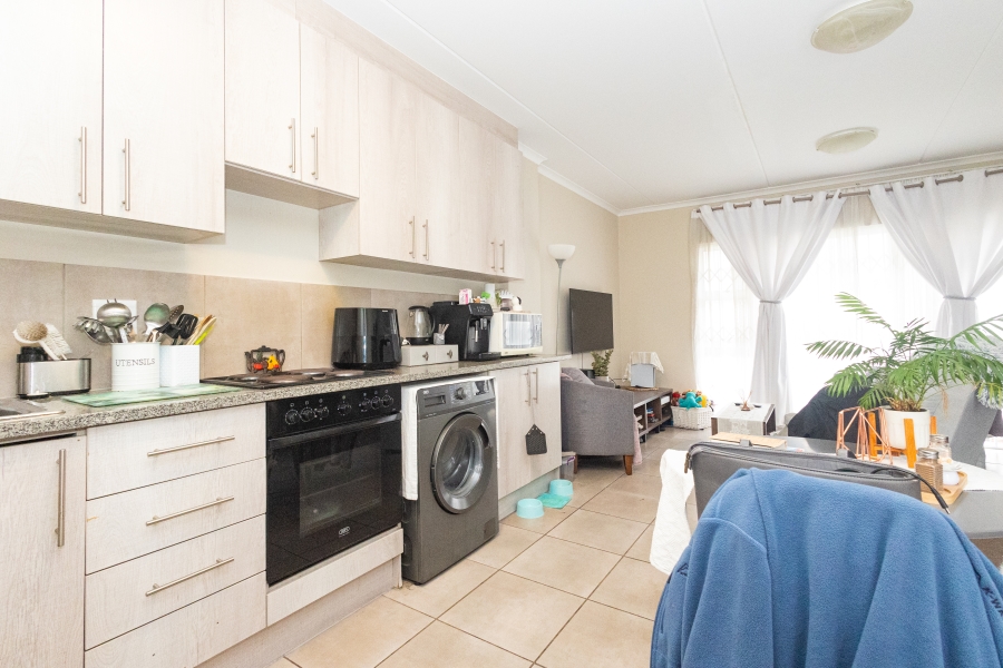 2 Bedroom Property for Sale in Protea Heights Western Cape